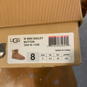 COPY - Ugg Mini Bailey Button ankle boots